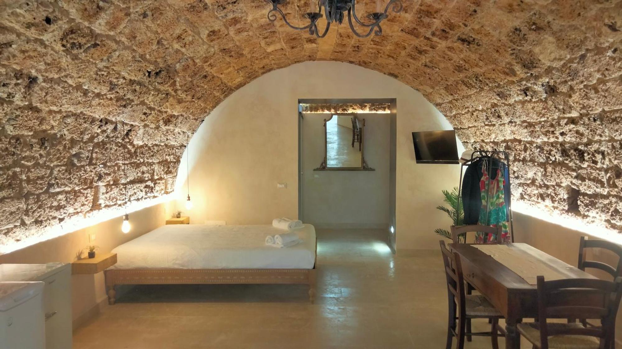 La Grotta, Luxury Suite & Spa ノート エクステリア 写真